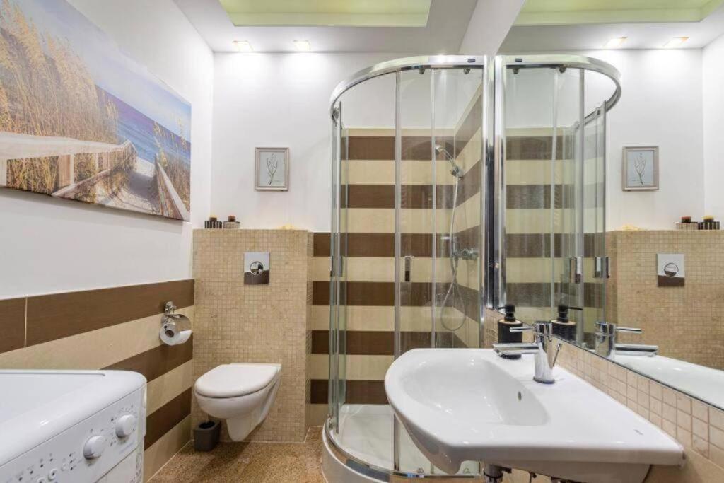 Апартаменты Urbannest I Szafarnia 7 20 Гданьск Экстерьер фото